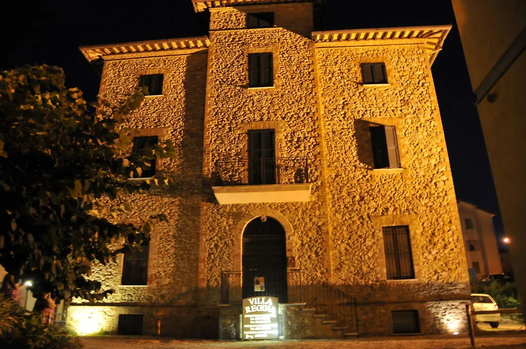 Villa Regina-1