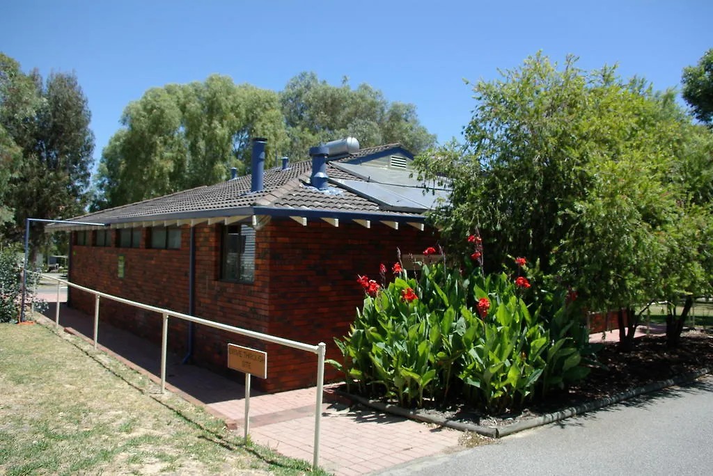 Acclaim Kingsway Tourist Park-1