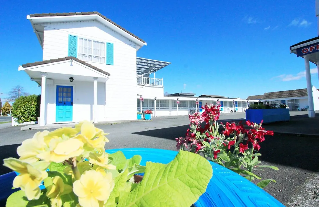 Golden Glow Motel-1