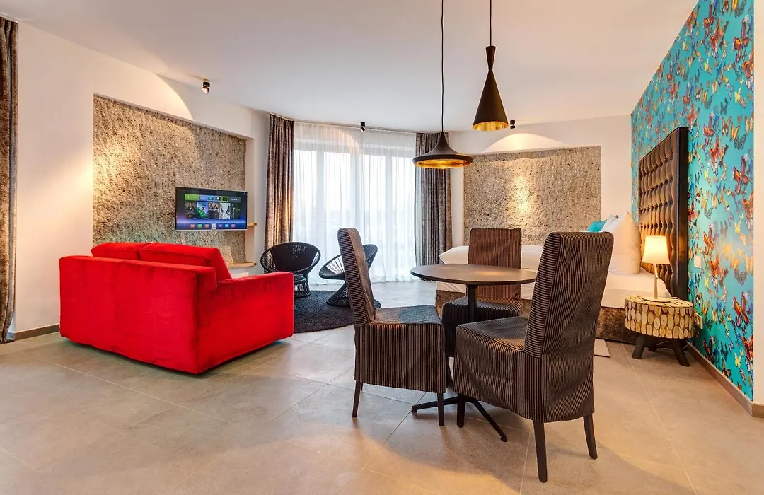 Hotel im Bunker-1