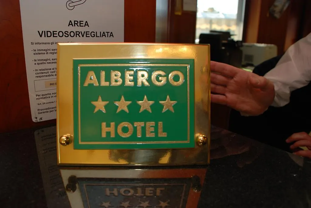 Hotel Motel Top-1