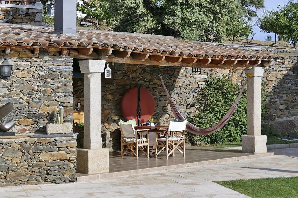 Casa Das Quintas-1