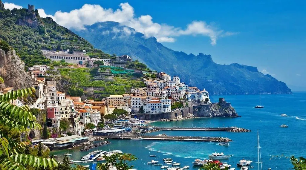 Il Golfo Suites-1