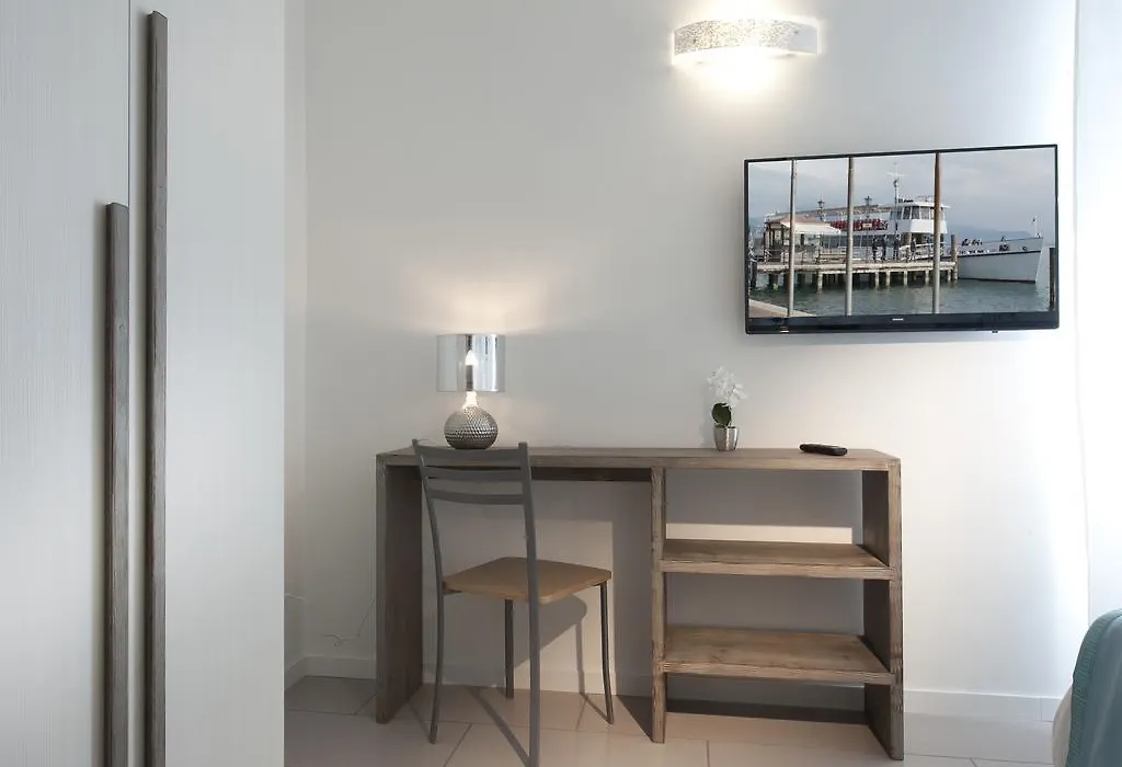 Le Suites - di fronte Ospedale Sacro Cuore-1