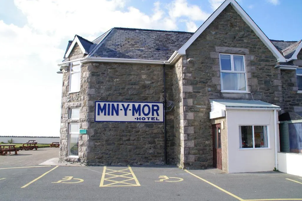 Min Y Mor Hotel-1