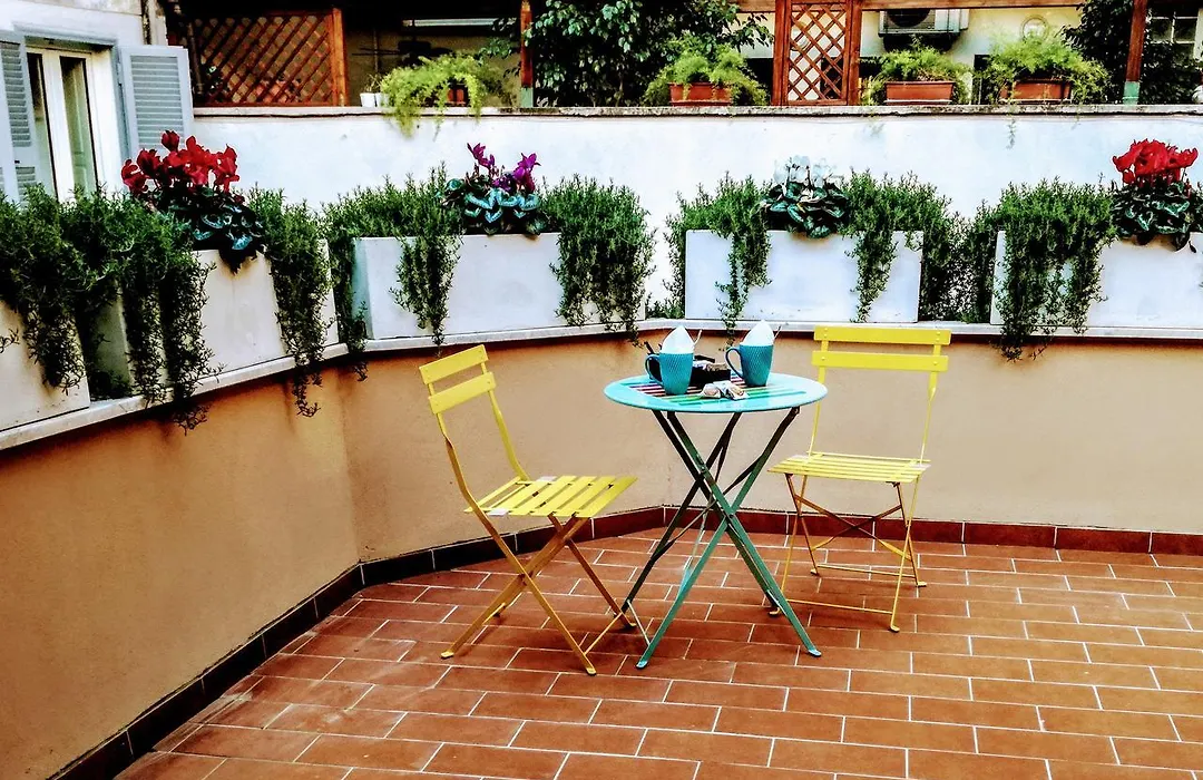 Civico 7 Holiday Rooms-1