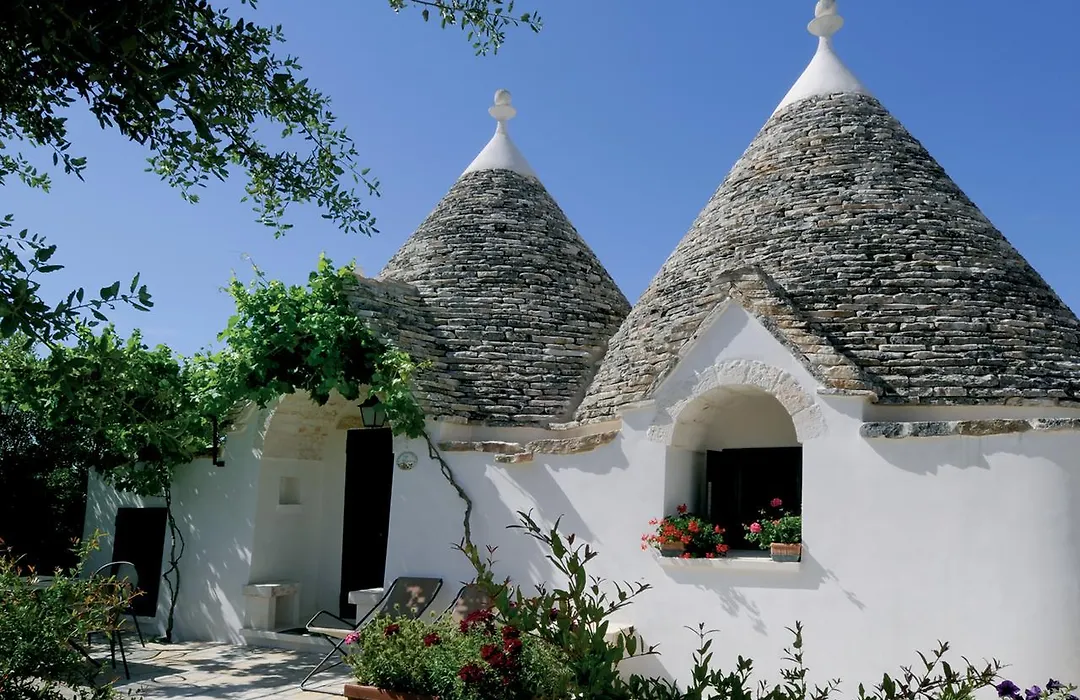 Trulli Valle d'Itria-1