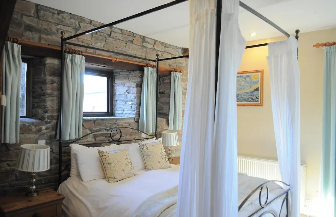 Black Mountain Lodge-1