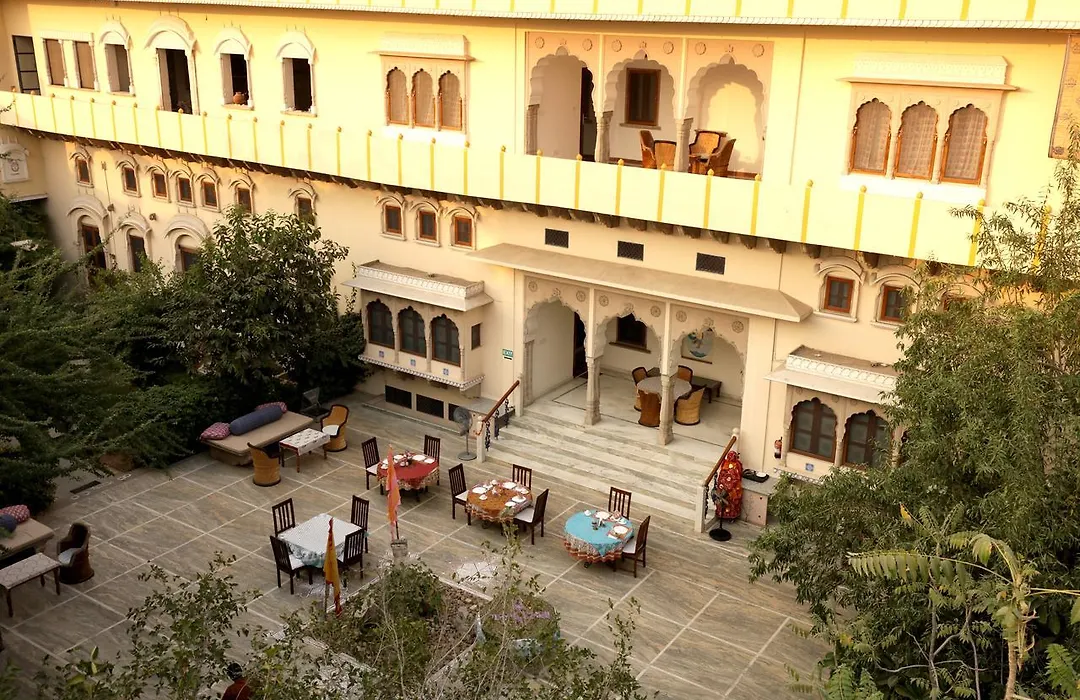 Dera Mandawa-1