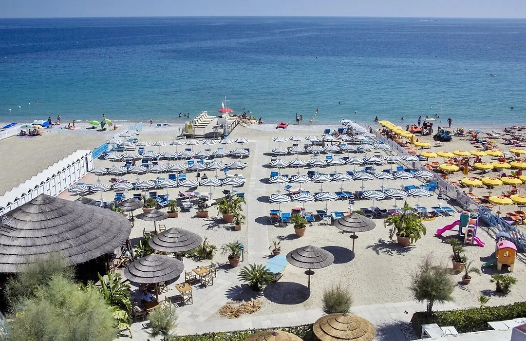 Hotel Tirreno-1