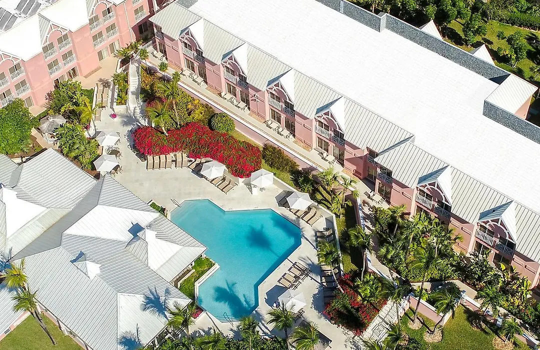 Comfort Suites Paradise Island-1