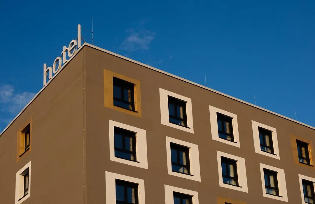 Hotel am Campus-1