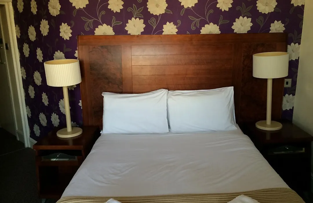 Town House Rooms-1
