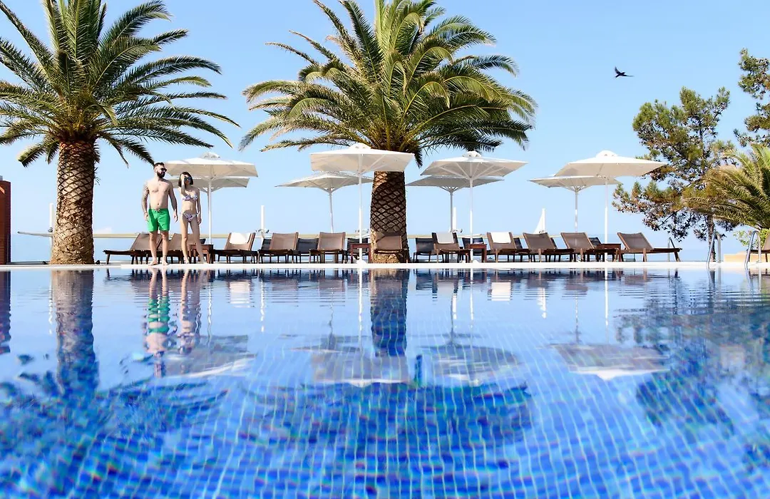 Alexandra Beach Spa Resort-1