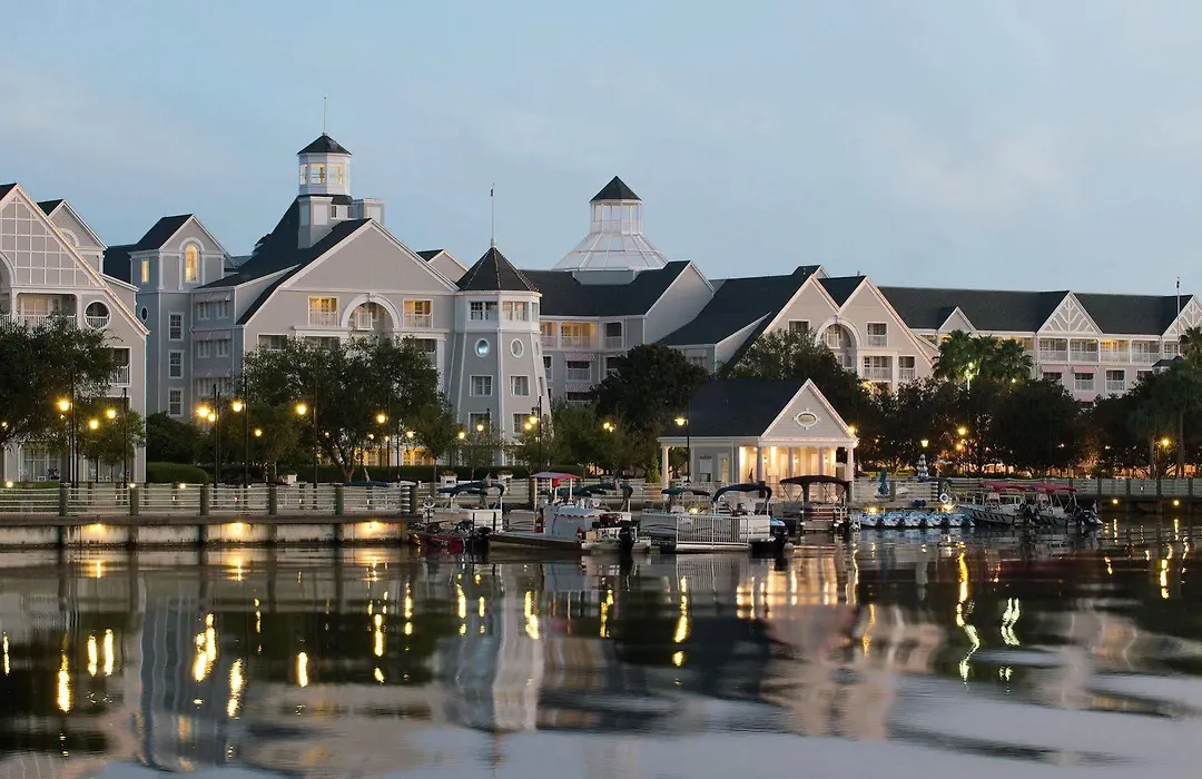Disney'S Yacht Club Resort-1