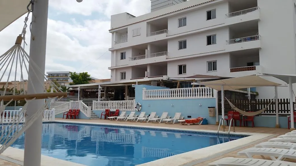 Apartamentos Vista al Puerto-1
