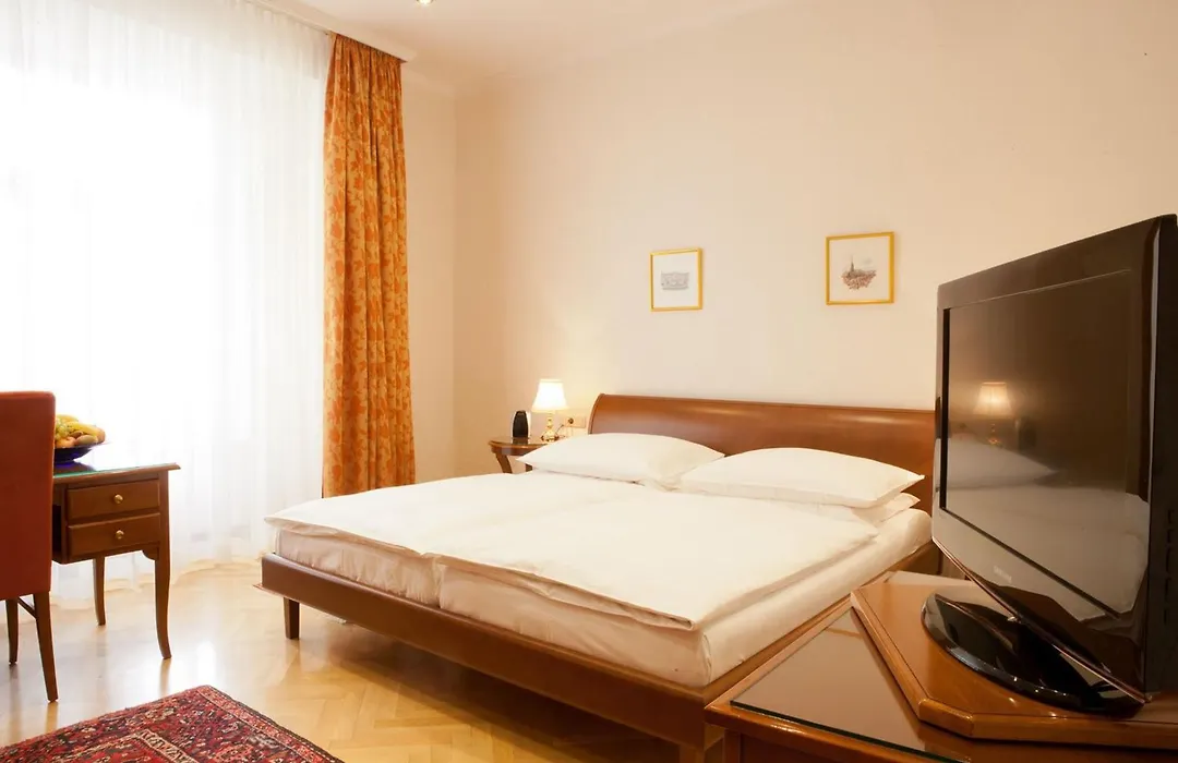 Hotel Kaiserin Elisabeth-1