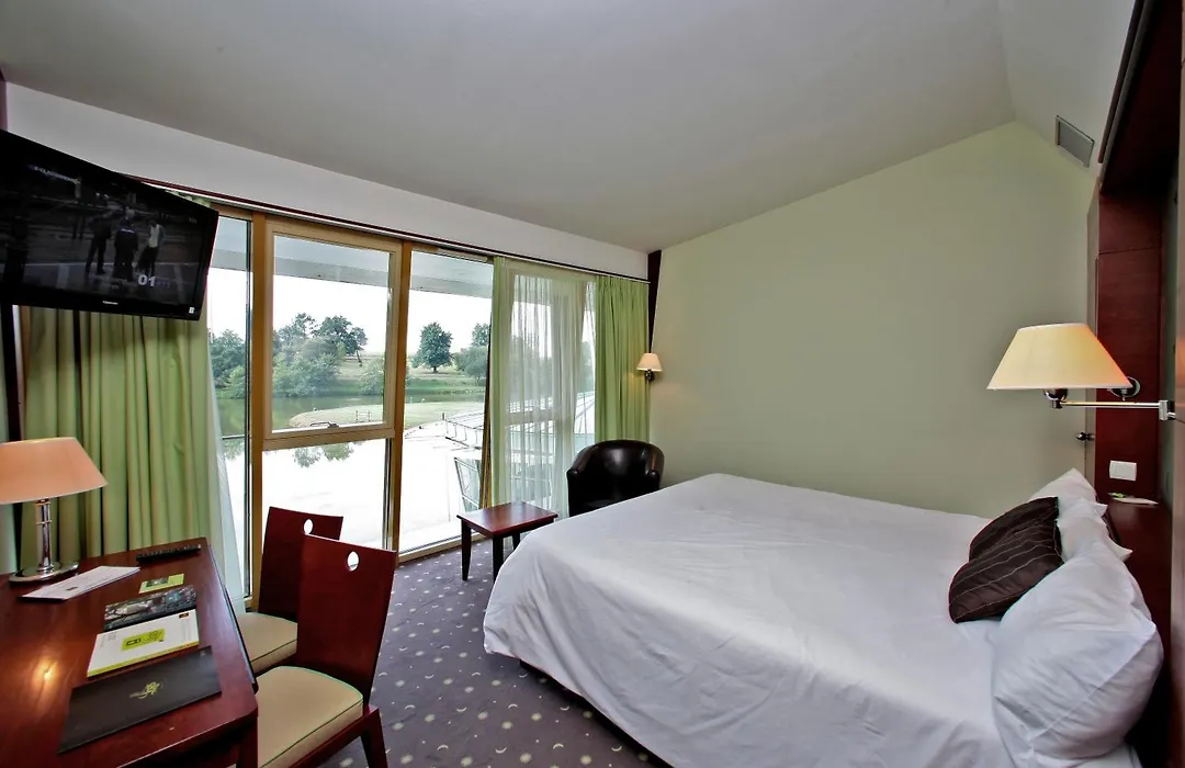 Logis des Lacs d'Halco-1