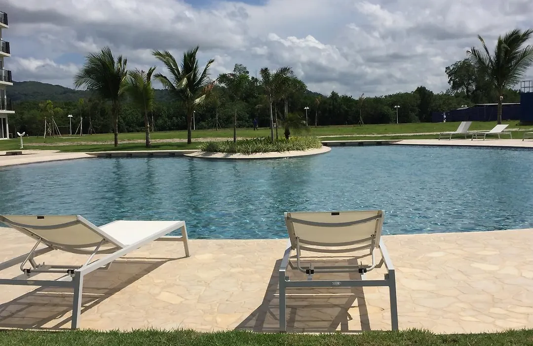 Condominio 5E Ventanas Del Mar En Playa Caracol-1