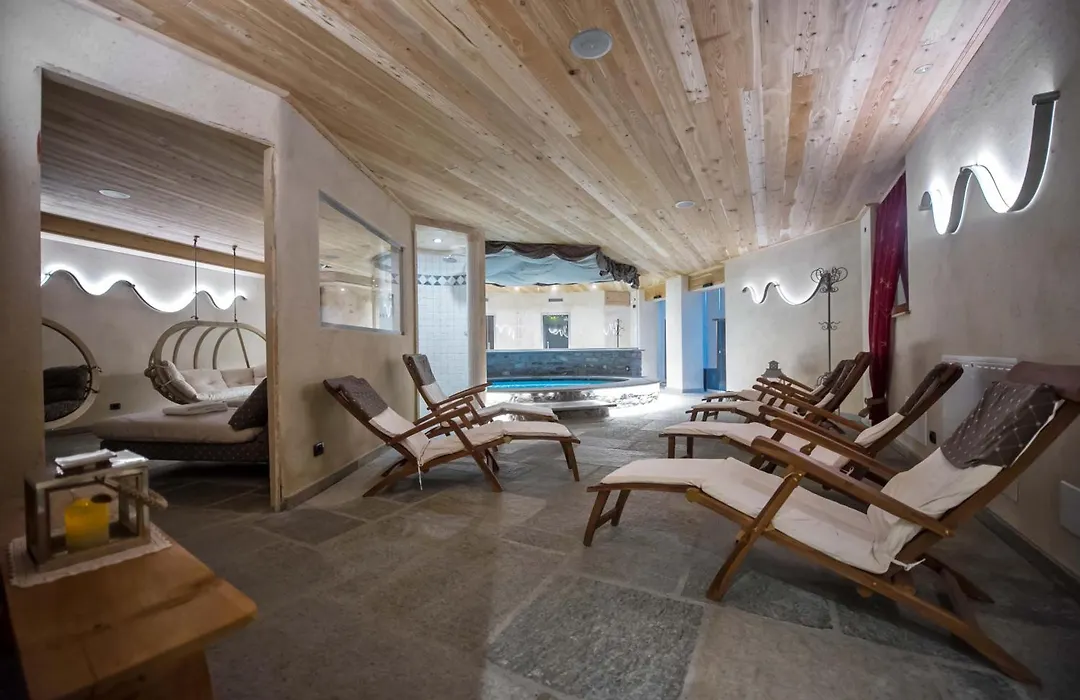 Hotel Jolanda Sport-1
