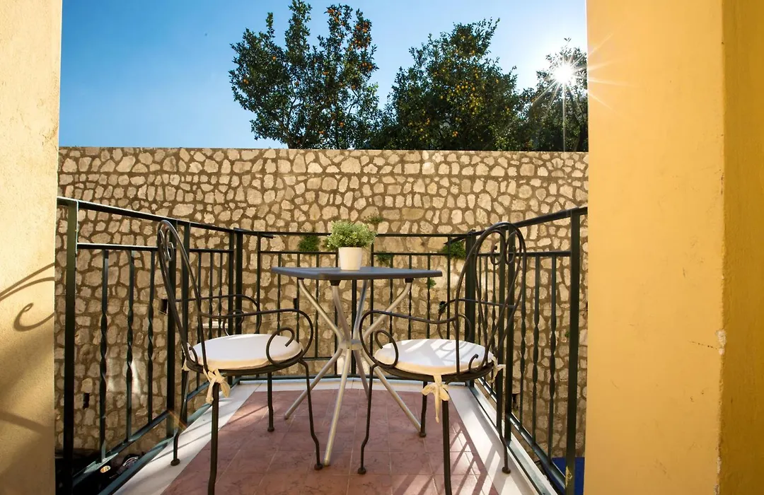B&B Degli Aranci-1
