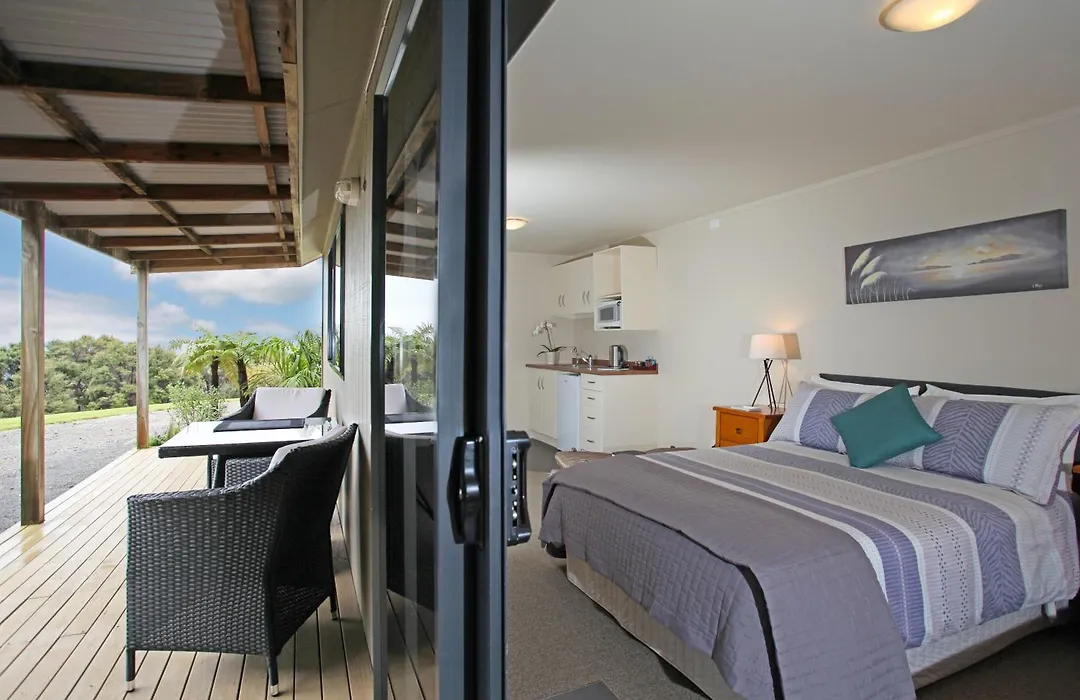 Auckland Country Cottages-1