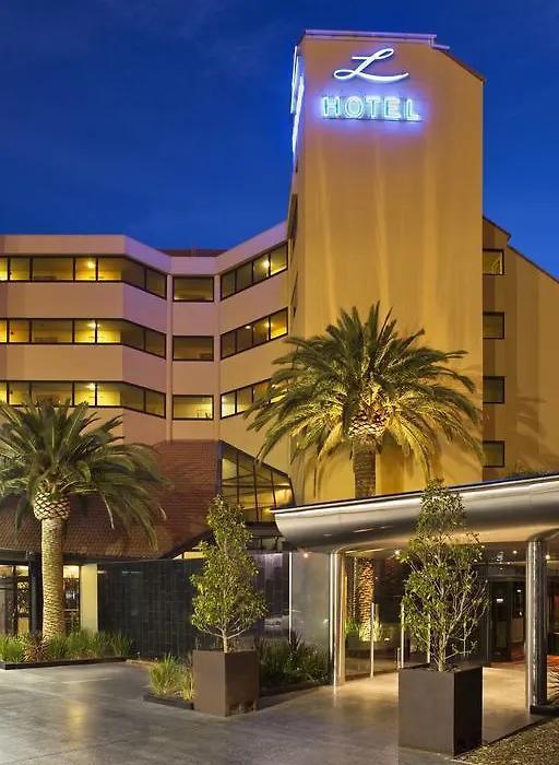 Lakes Hotel-1