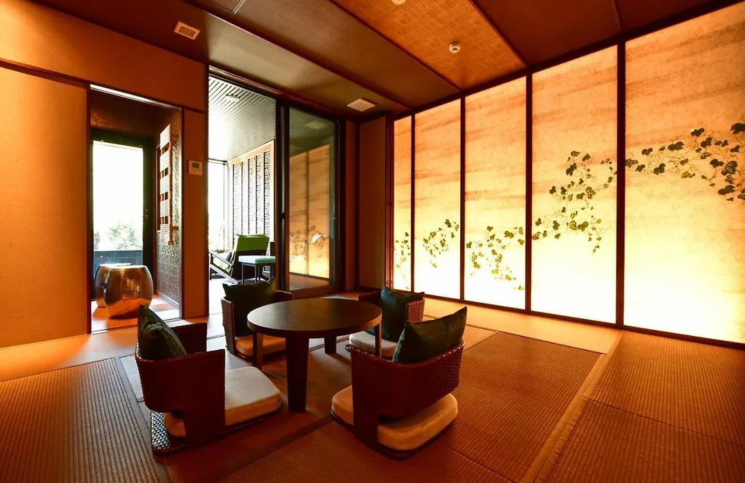 Balinese Onsen Ryokan Hakone Airu-1