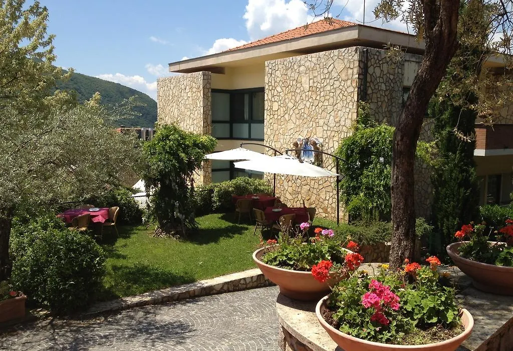 Solofra Palace Hotel & Resort-1
