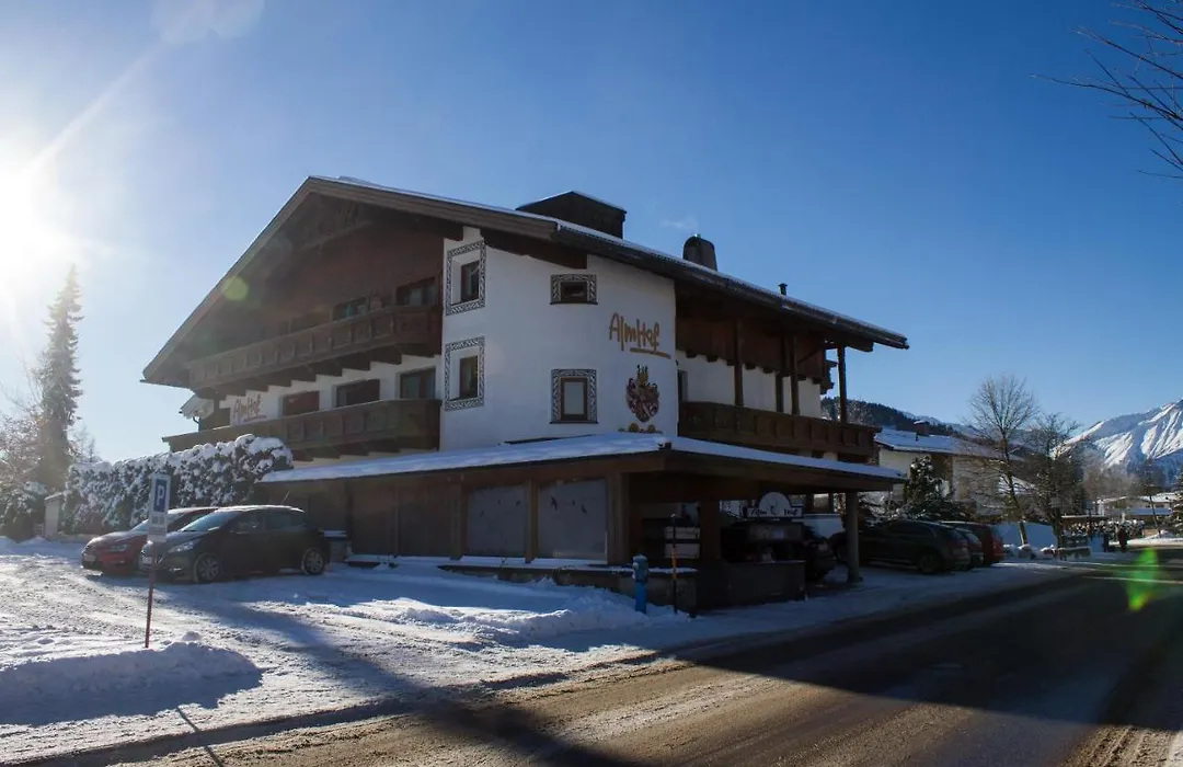 Hotel Garni Almhof-1