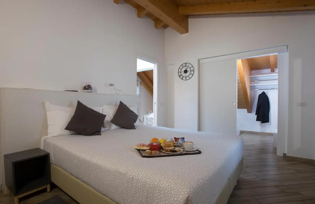 Bhl Boutique Rooms Legnano-1