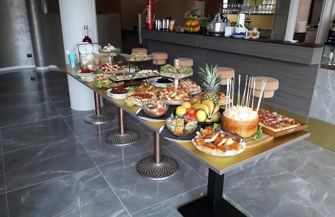 Lake Como Golf Hotel-1