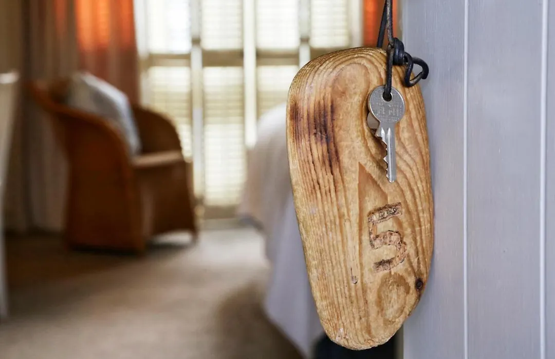 Driftwood B&B-1