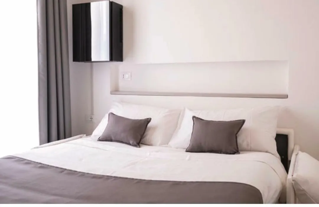 Imera B&B-1