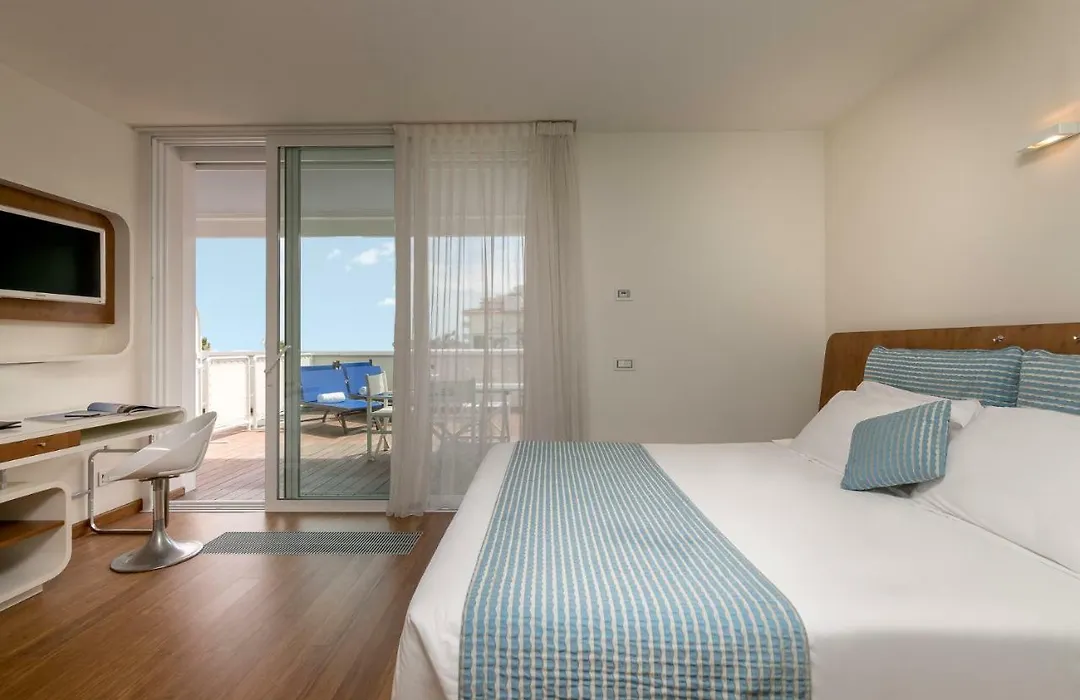 T-Suite Hotel-1