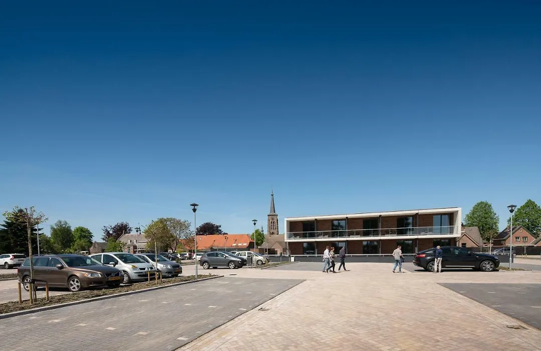Hotel 46-1
