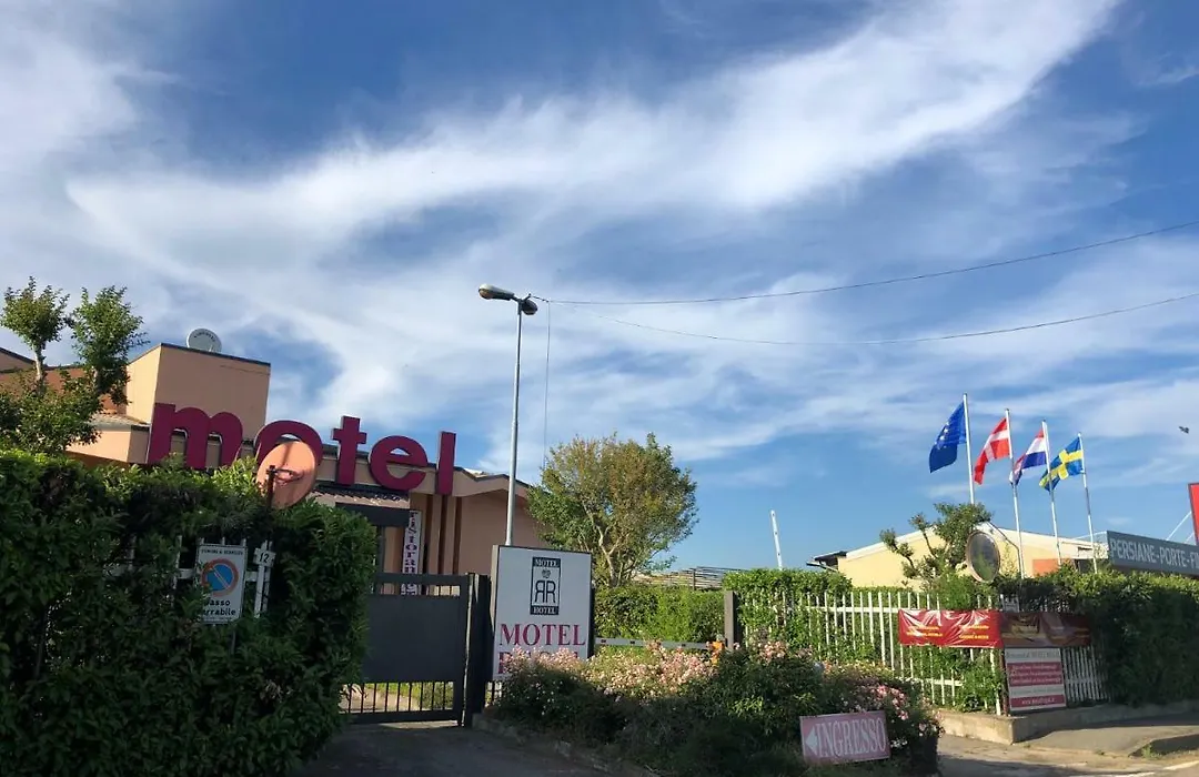 Hotel Motel Regal-1