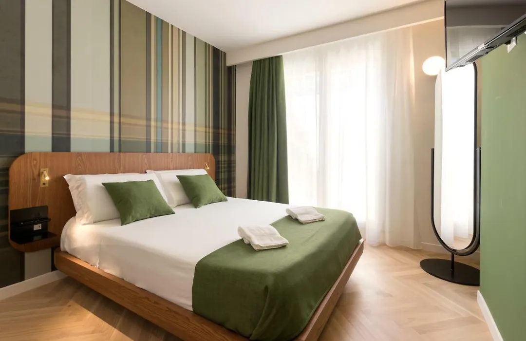 Metropolitan Suites-1