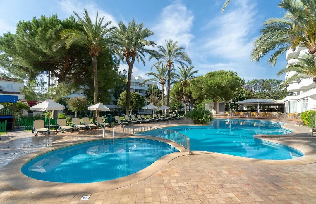 Tropicana Hotel-1