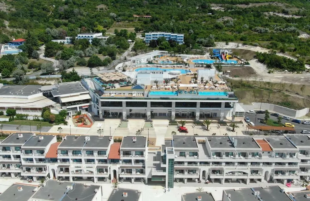White Lagoon Resort-1