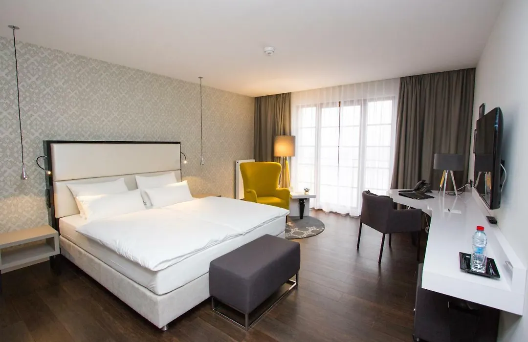 Hotel Wemperhardt-1