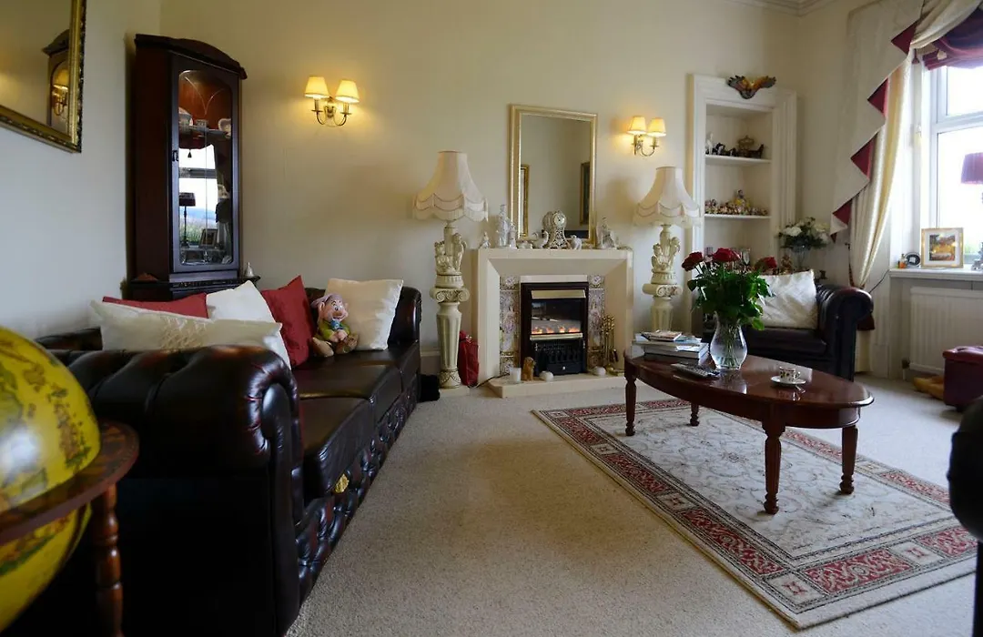 Inverlochy Villas (Adults Only)-1