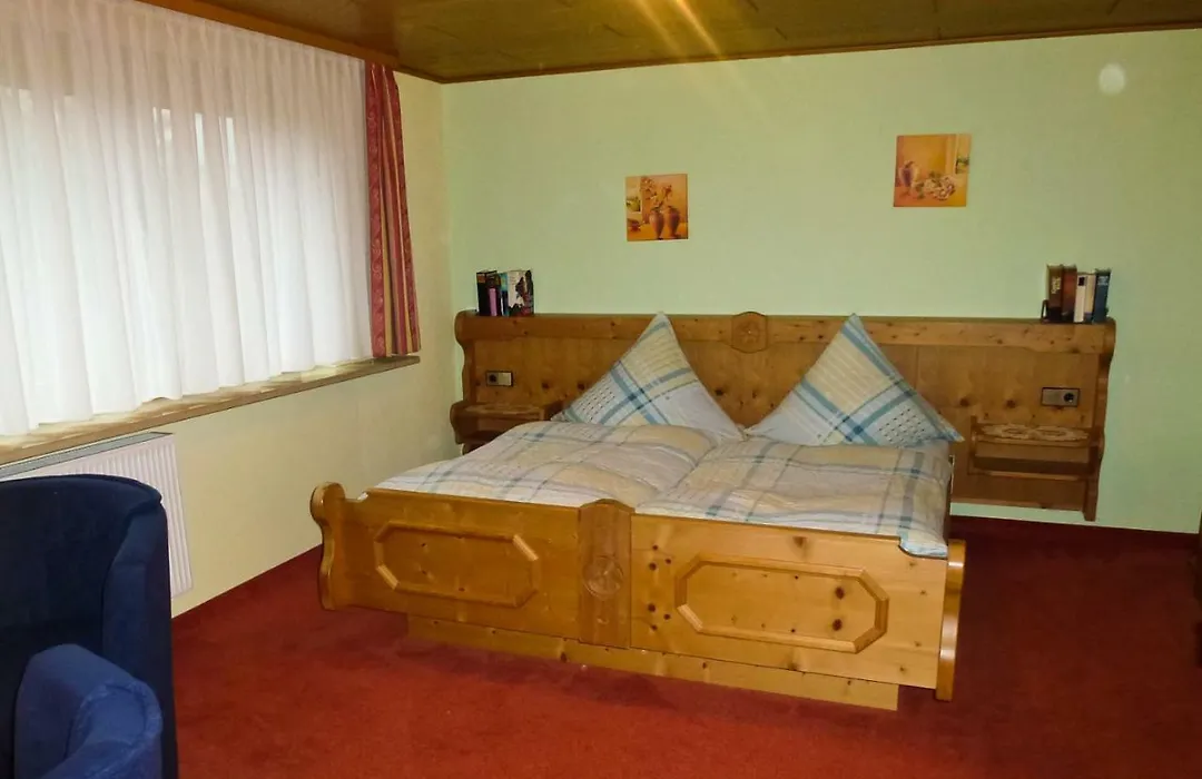 Pension Haus-Sommerberg-1
