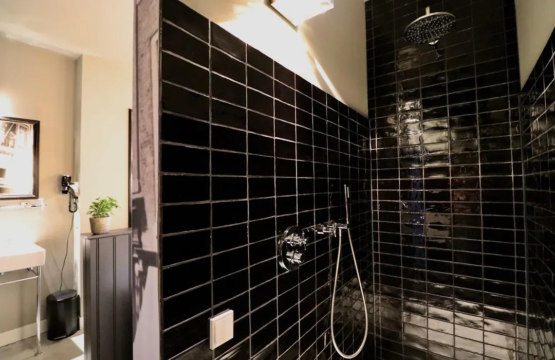 Van der Gang Suites-1