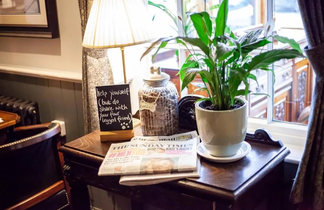 The Bell, Alderminster, Stratford-Upon-Avon - Brunning And Price-1