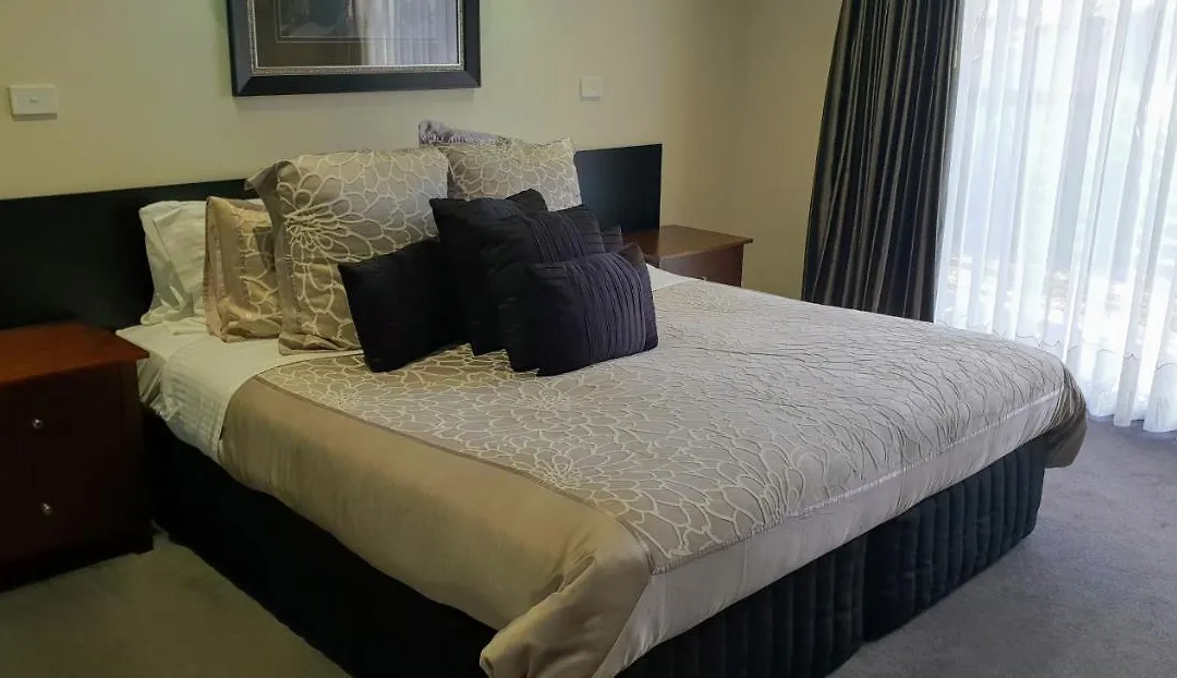 Hogans Motel-1