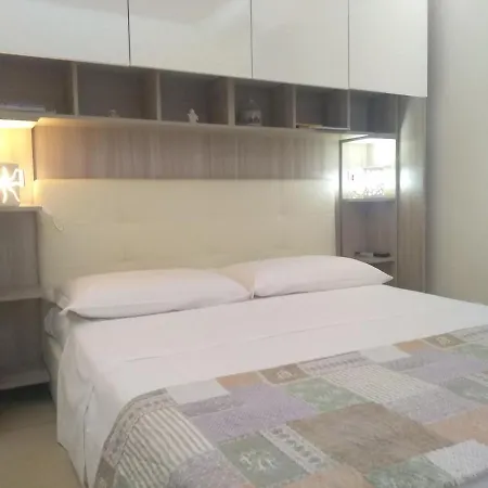 B&B Vistamareblu-2