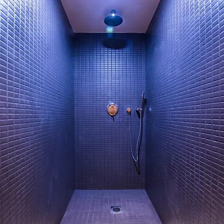 Parasol Luxury Hotel & Suites Adults Only-2