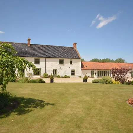 Jex Farmhouse B&B-3