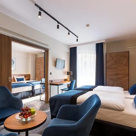 Ascot Premium Hotel-3